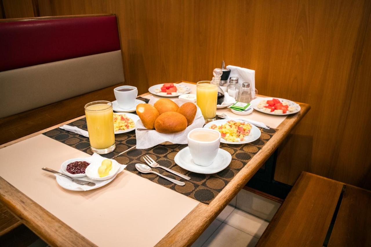 Hotel Mariscal Inn & Suite Куэнка Экстерьер фото