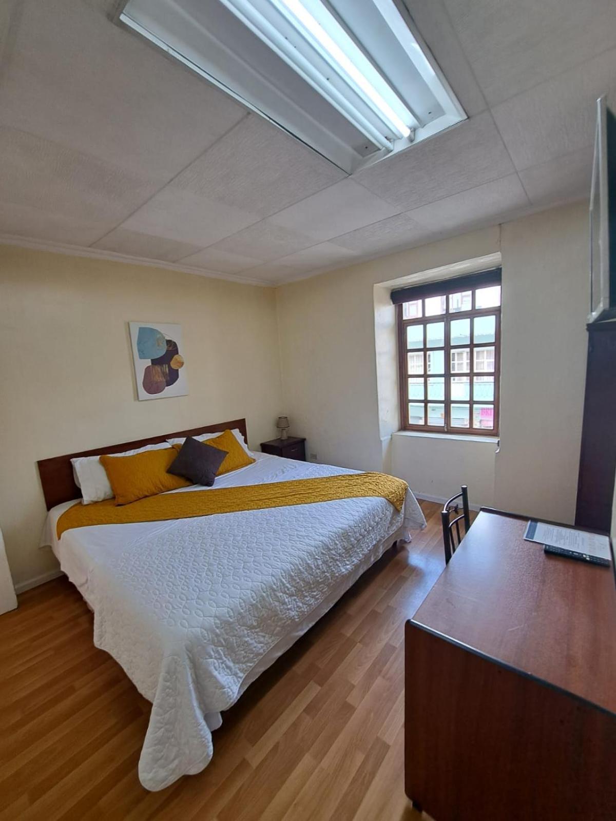 Hotel Mariscal Inn & Suite Куэнка Экстерьер фото